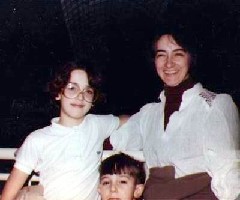 1982 Canada Center Eaton Family Feb Friends Toronto Trips